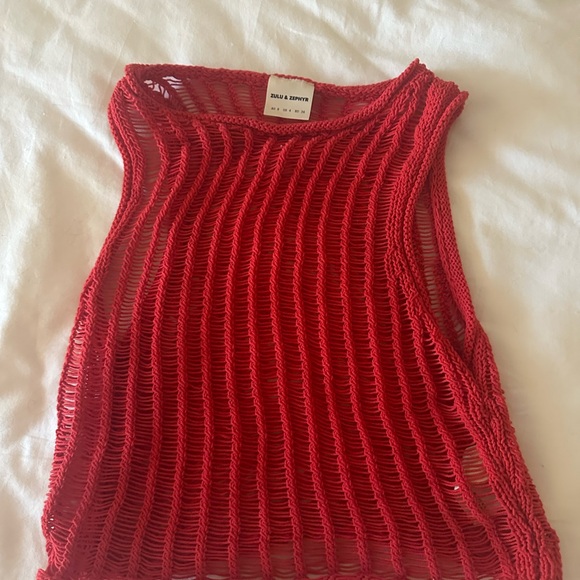 Red zulu and zephyr knit tank - Picture 3 of 3
